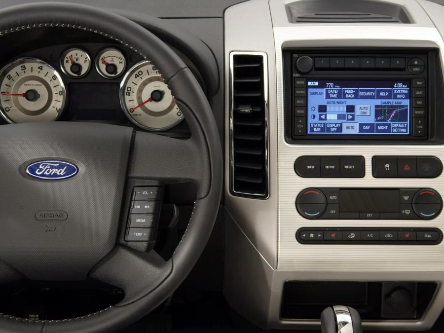  Ford Edge Limited 2007 года  (фото 13 из 22)